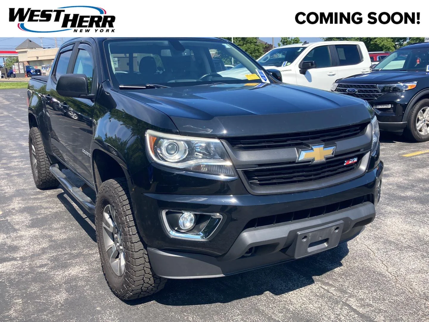 Used 2018 BLACK Chevrolet 4WD Z71 image 1