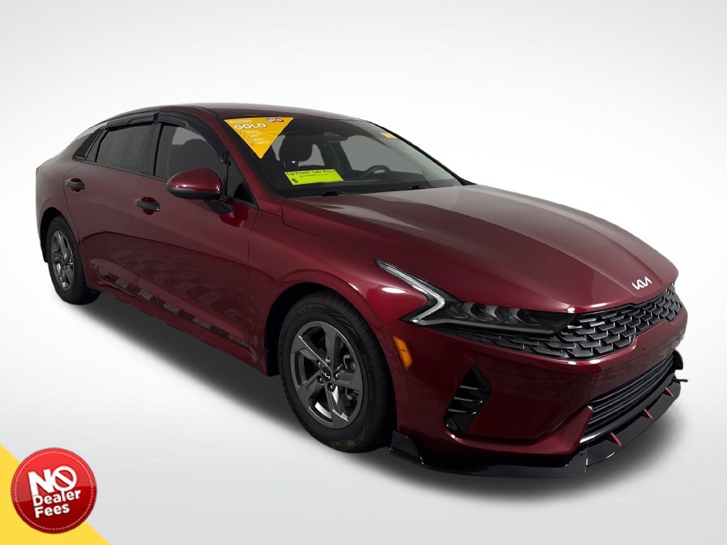 Used 2022 Red Kia LXS image 1