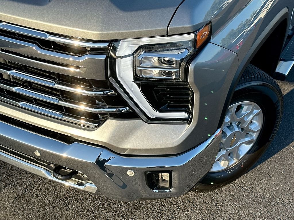 Used 2024 Gray Chevrolet LTZ image 16