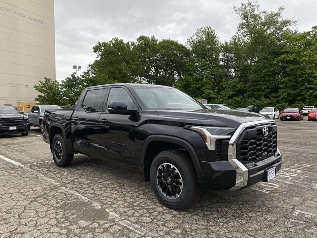 New 2026 Midnight Black Metallic Toyota SR5 image 1