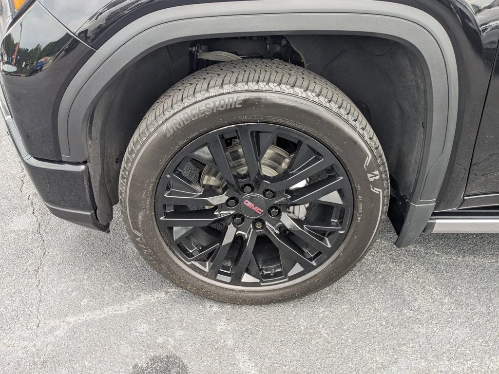 Used 2023 Onyx Black GMC Denali image 10