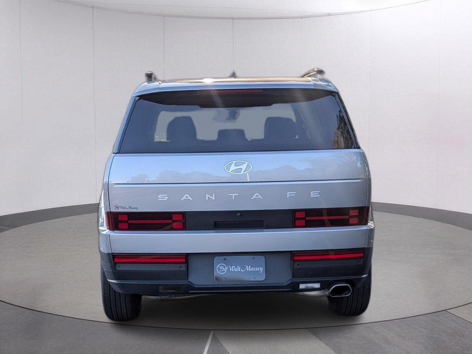 Used 2026 Shimmering Silver Hyundai SEL image 4