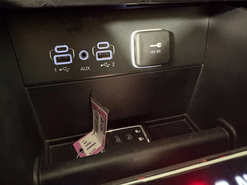 Used 2024 White Jeep 4xe image 33