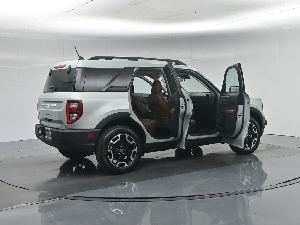Certified Used 2023 Green Ford Outer Banks image 6
