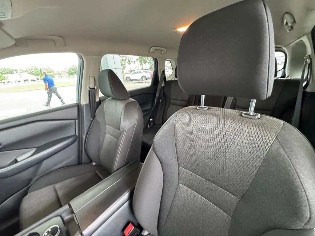 Used 2025 Gray Nissan SV image 13