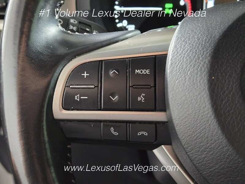 Used 2020 Silver Lexus 460 image 33