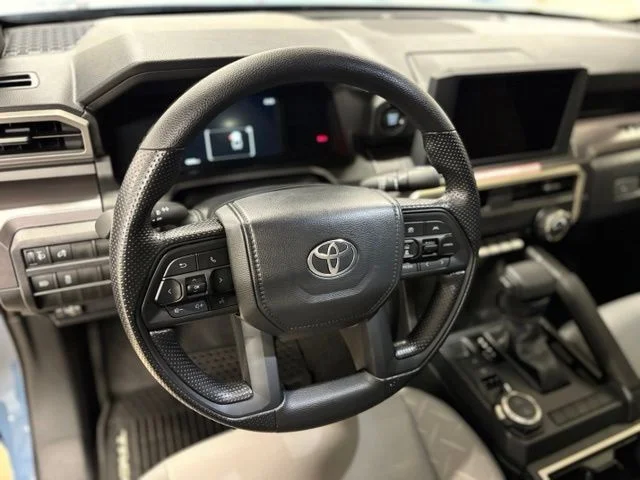 Used 2026 Blue Toyota SR5 image 15