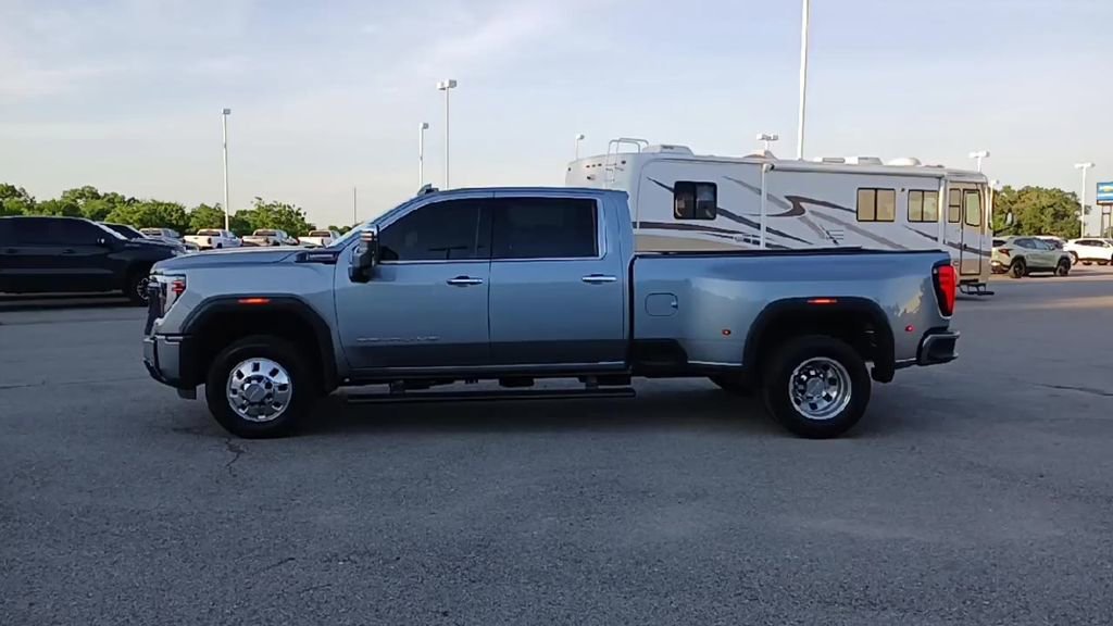 Used 2024 Sterling Metallic GMC Denali Ultimate DRW image 5