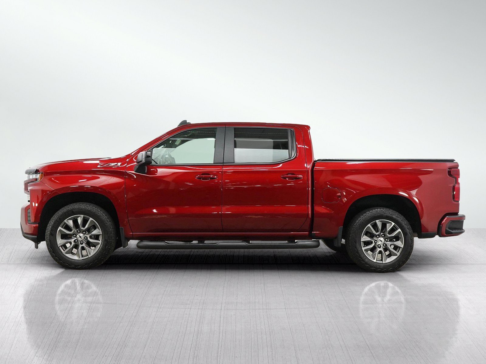 Used 2021 Chevrolet Silverado 1500 RST with VIN 1GCUYEED0MZ443592 for sale in White Bear Lake, Minnesota