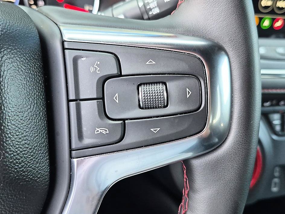 Used 2025 Black Chevrolet RS image 18