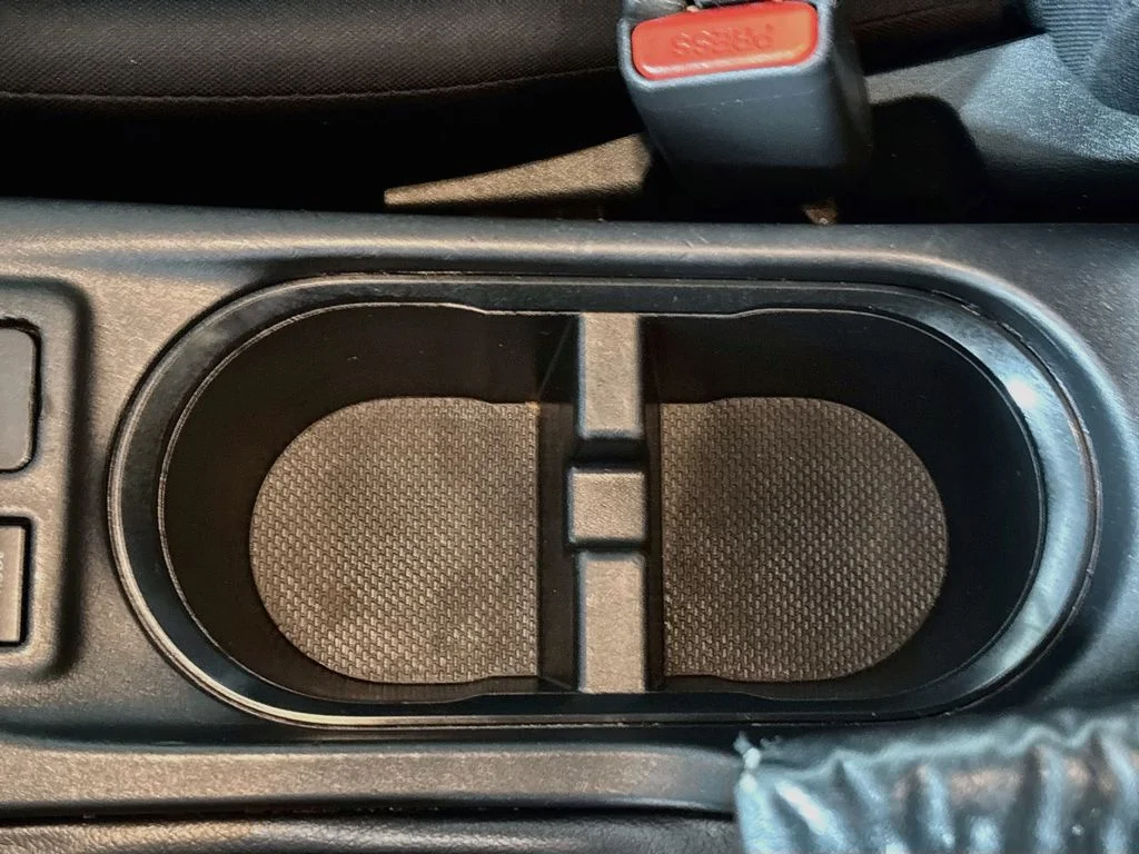 Used 2021 Silver Subaru Base image 15