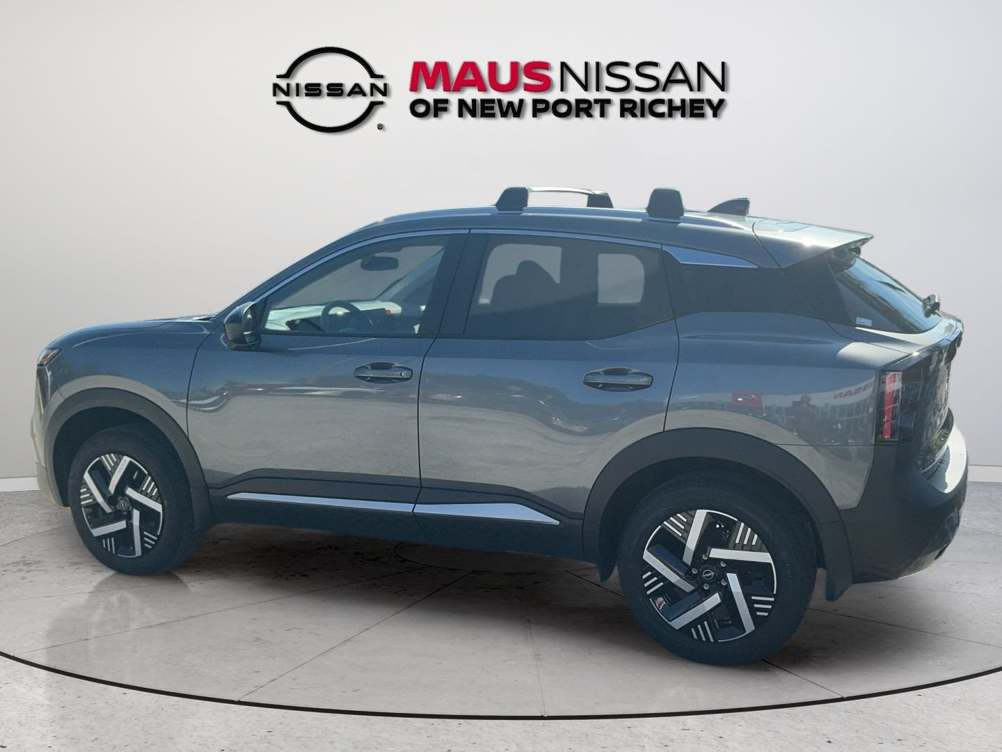 New 2027 Gray Nissan  image 7