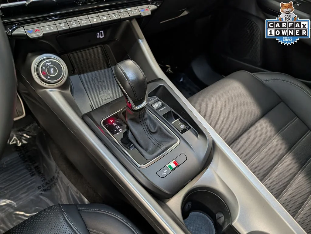 Used 2025 Blue Alfa Romeo  image 15
