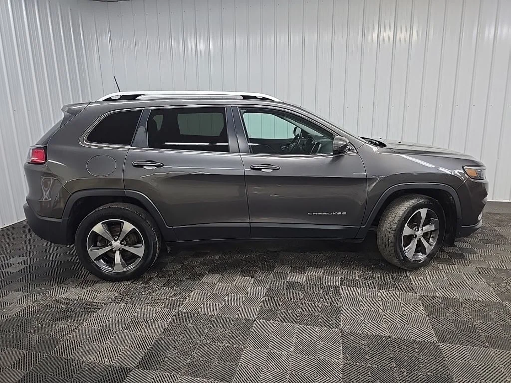 Used 2020 Jeep Cherokee Limited with VIN 1C4PJMDX2LD574624 for sale in Ithaca, NY