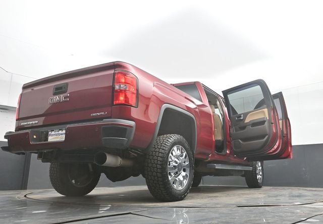 Used 2019 Red GMC Denali image 51