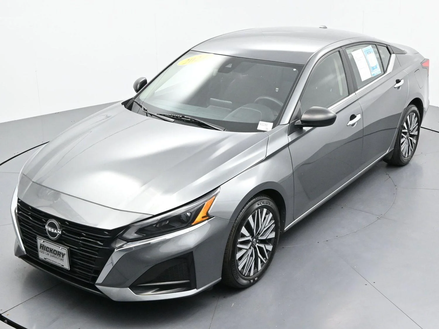 Used 2024 Gun Metallic Nissan 2.5 SV image 37