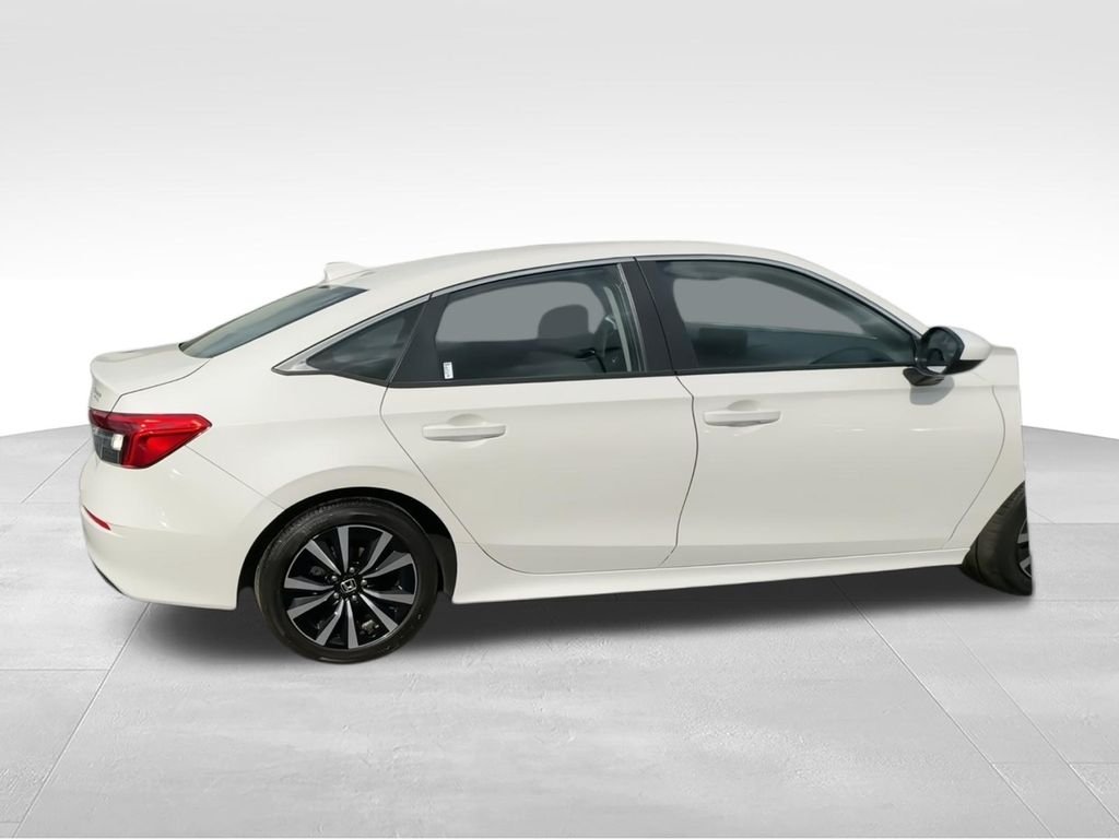 Used 2024 White Honda EX image 8
