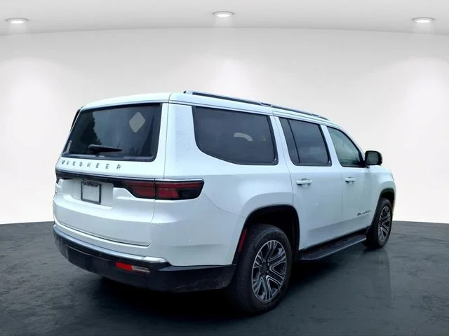Used 2024 White Jeep Base image 14