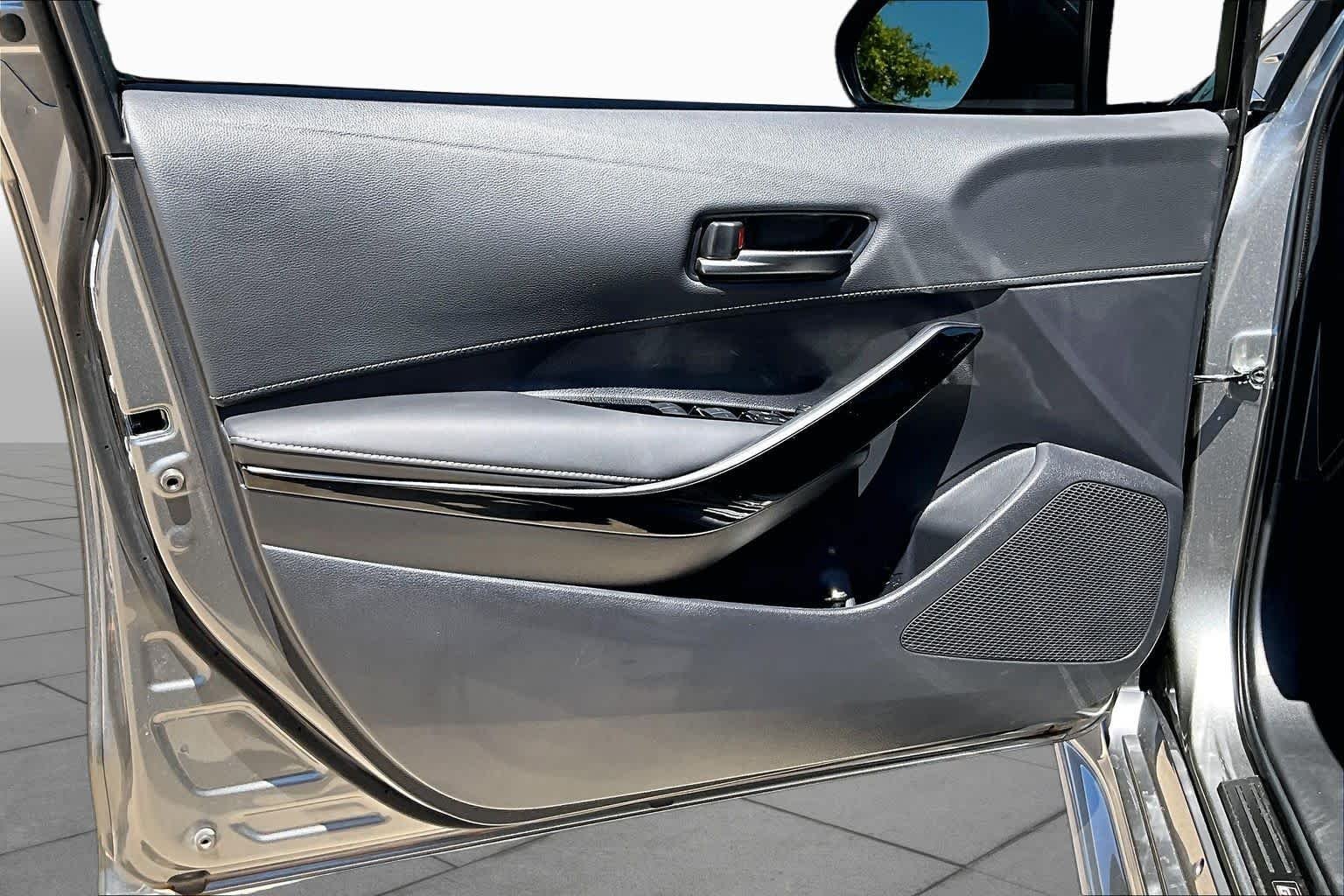 Used 2025 Heavy Metal Toyota Premium image 21