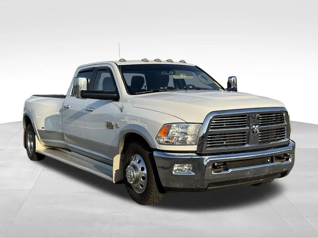 Used 2012 White Ram Laramie image 32