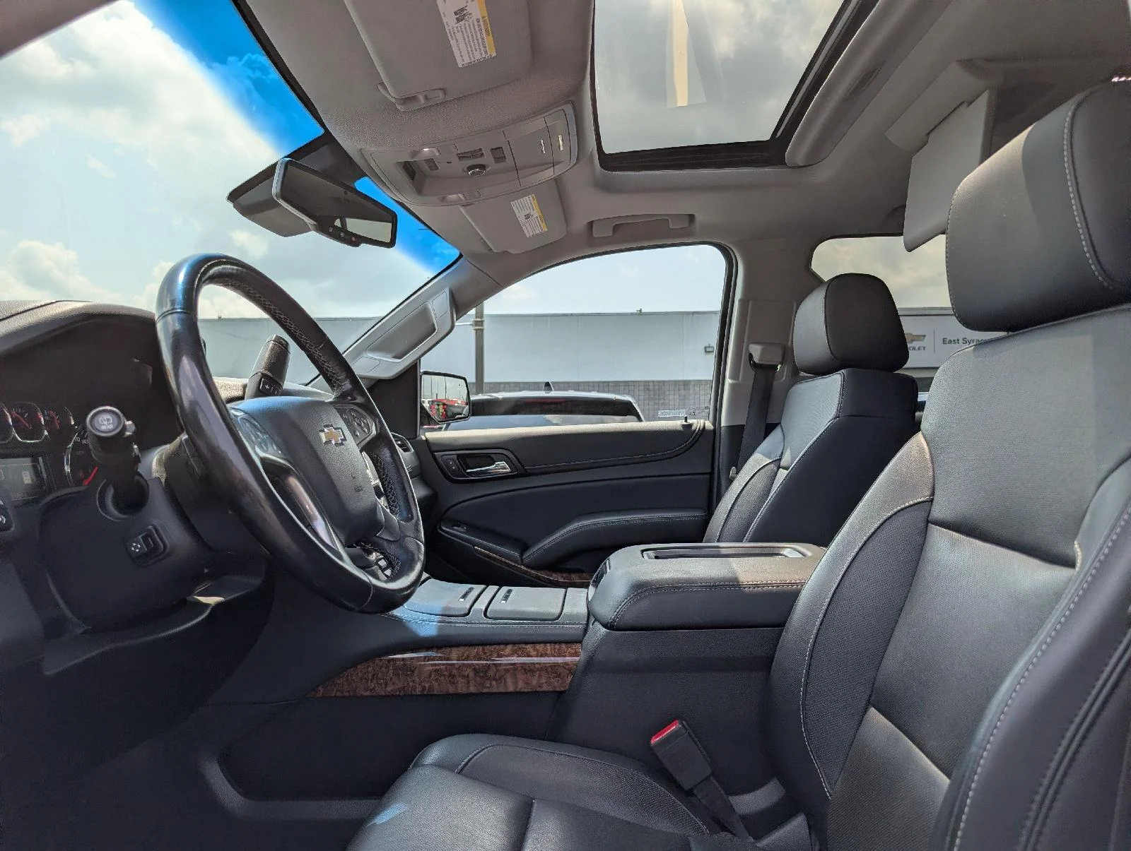 Used 2019 Blue Velvet Metallic Chevrolet Premier image 8