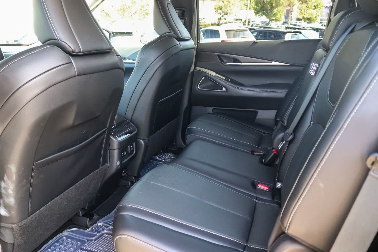 Used 2023 Graphite Shadow INFINITI SENSORY image 17