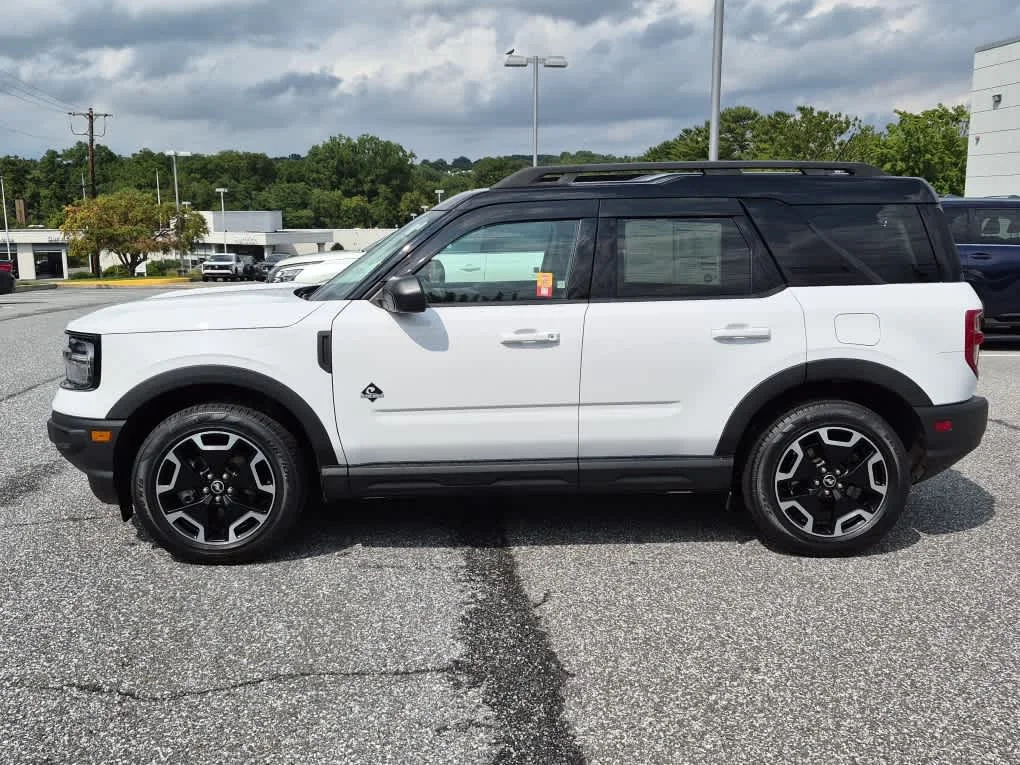 Used 2023 Oxford White Ford Outer Banks image 5