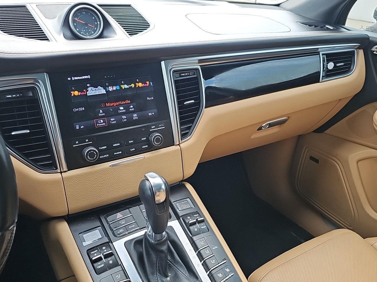 Used 2018  Porsche S image 10