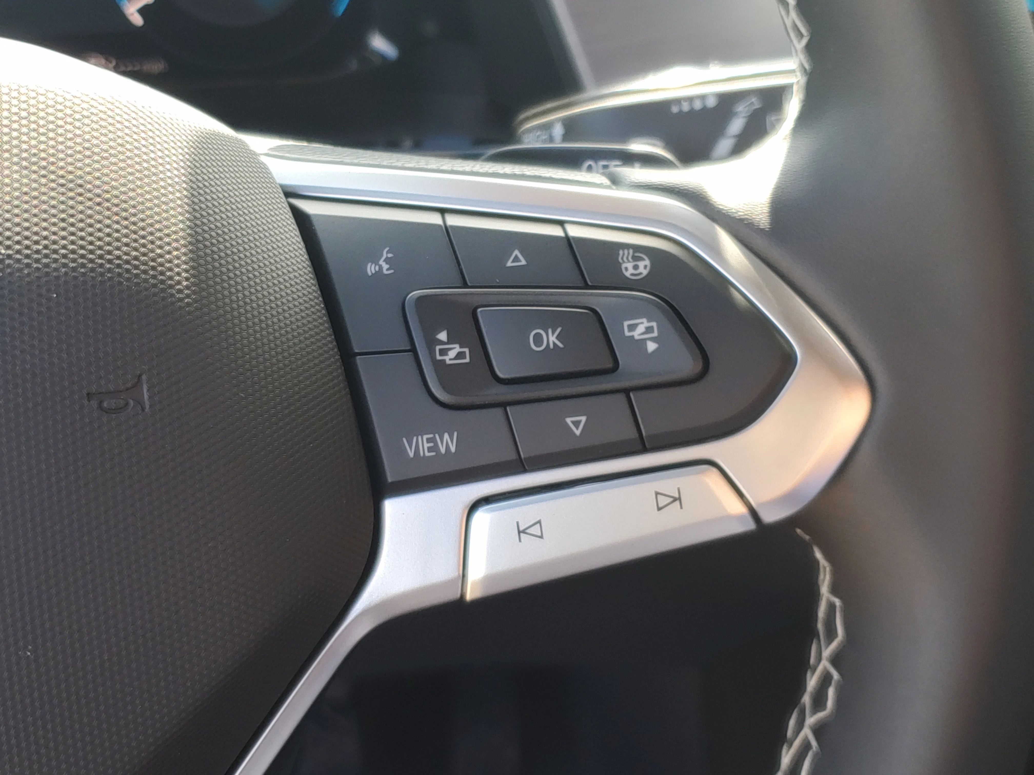New 2026 Gray Volkswagen 2.0T SE w/Technology image 24