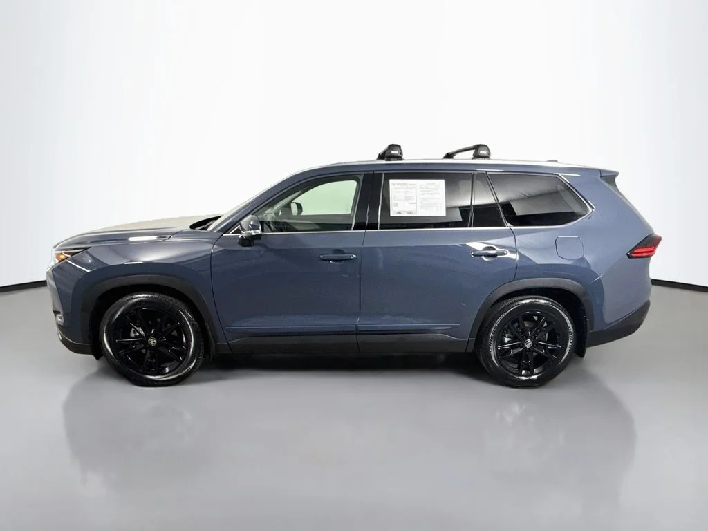 Certified Used 2025 Storm Cloud Toyota Platinum image 4