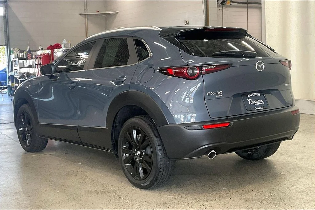 Used 2023 Gray Mazda 2.5 S Carbon Edition image 10
