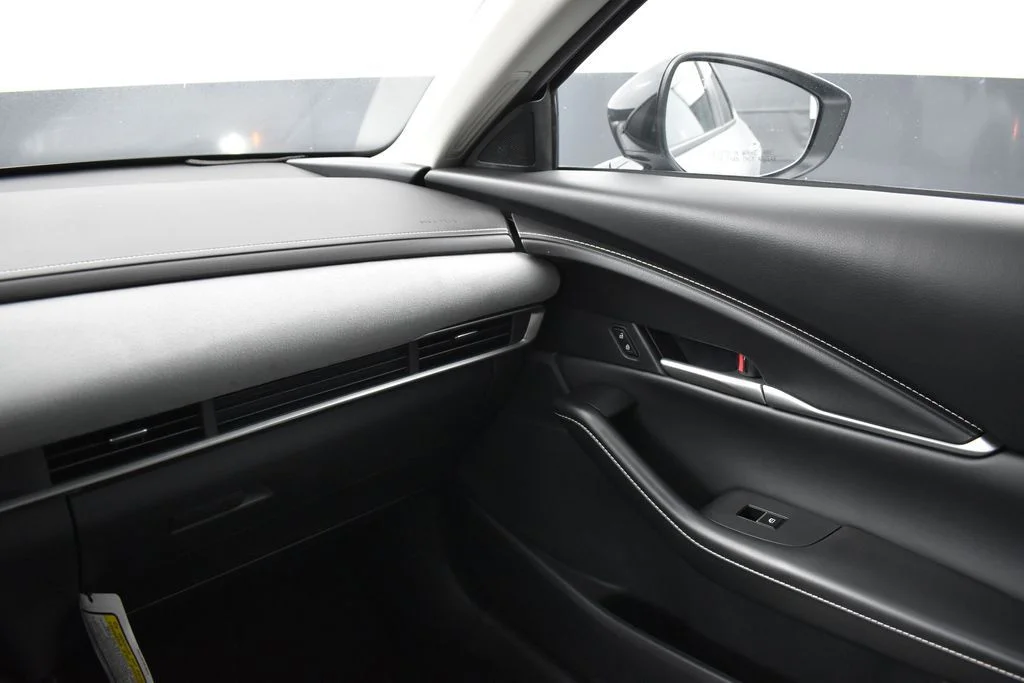 2026 Mazda CX-30 Aire Edition - Photo 13
