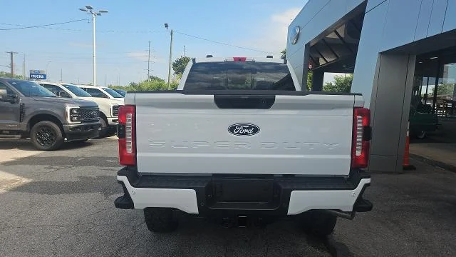 New 2027 Oxford White Ford XL 4WD image 26