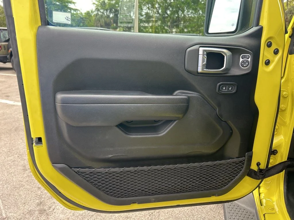 Used 2023 Yellow Jeep Sport S image 32
