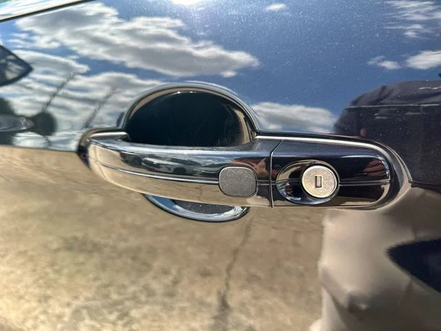 Used 2019 Black Ford SE image 56