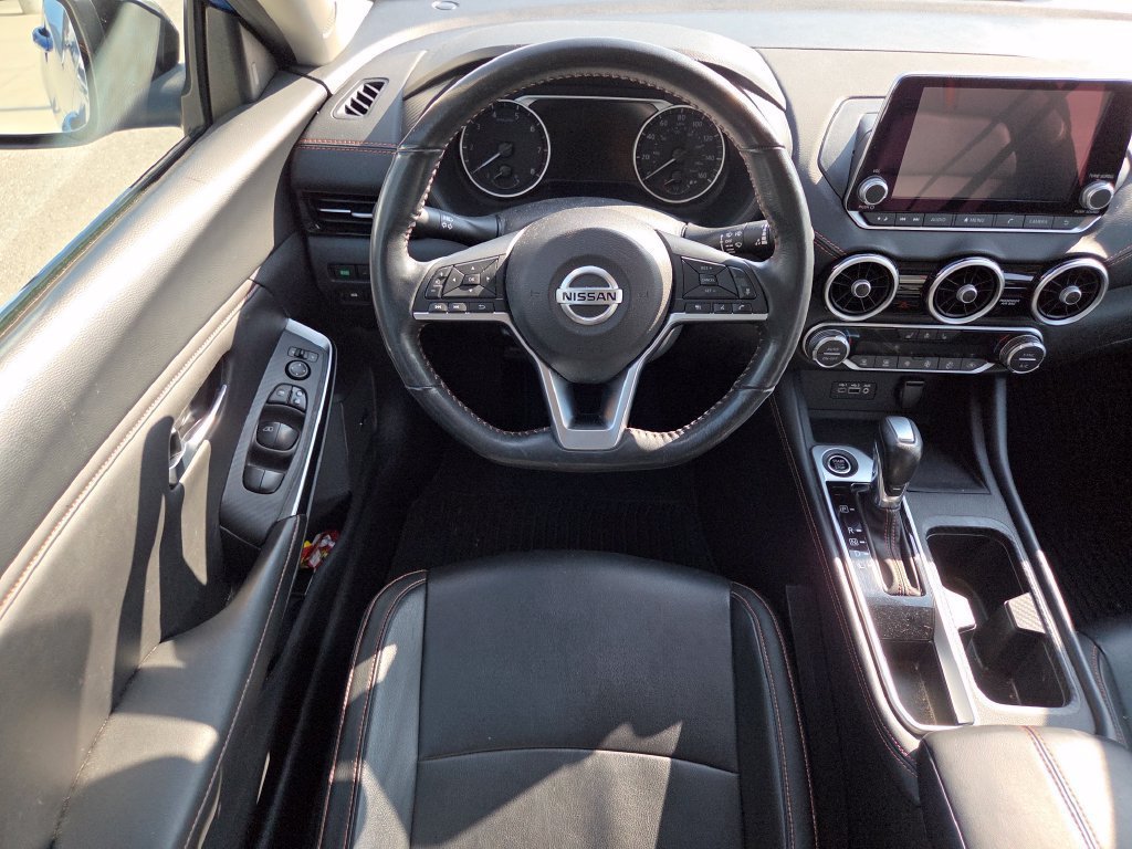 Used 2023 Electric Blue Metallic Nissan SR image 4