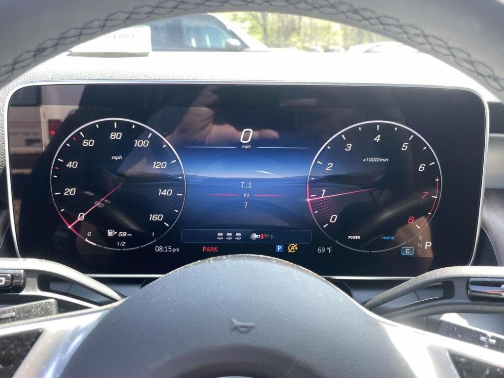 New 2026 2040/Black Mercedes-Benz GLC 300 image 3