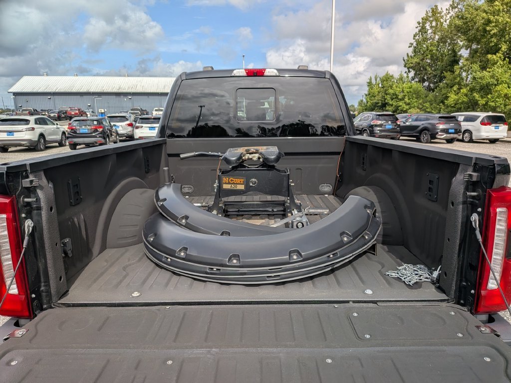 Used 2024 Black Ford Lariat image 27