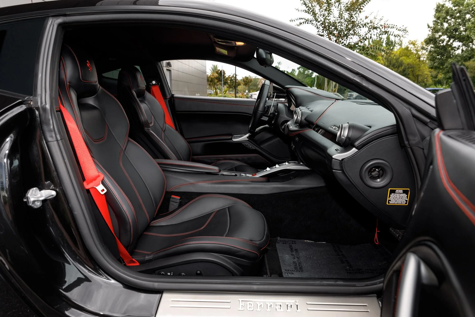 Used 2014 Nero Daytona Ferrari Berlinetta image 44