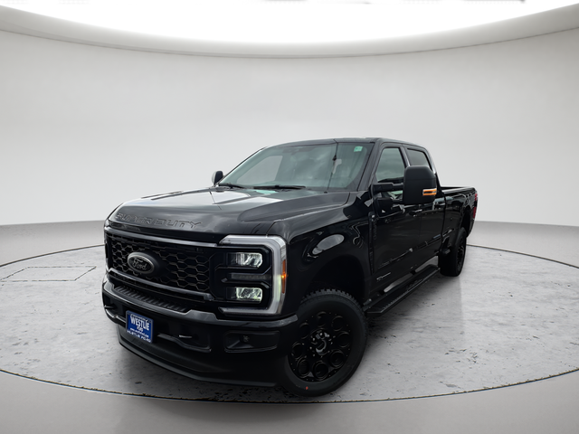 2026 Ford Super Duty F-350® XLT