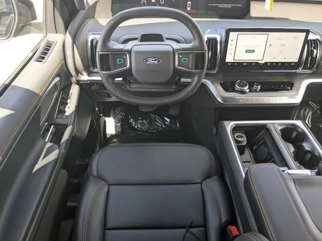 New 2027 Agate Black Metallic Ford Tremor® image 17