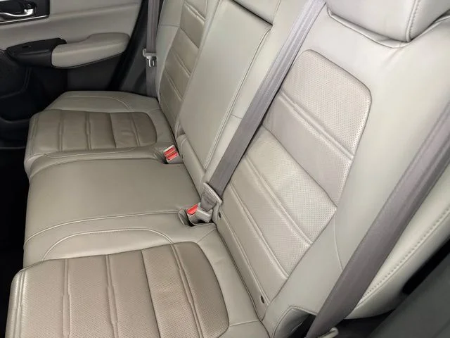 Certified Used 2018 Silver Honda Touring image 27