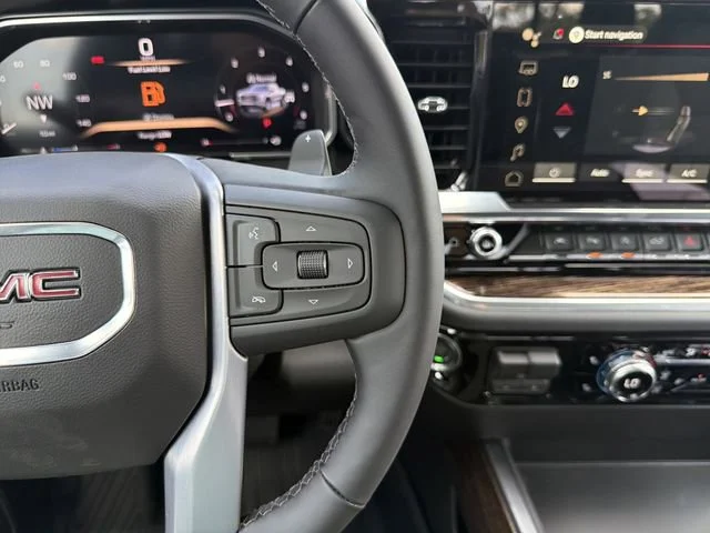 New 2026 Sterling Metallic GMC Elevation image 30