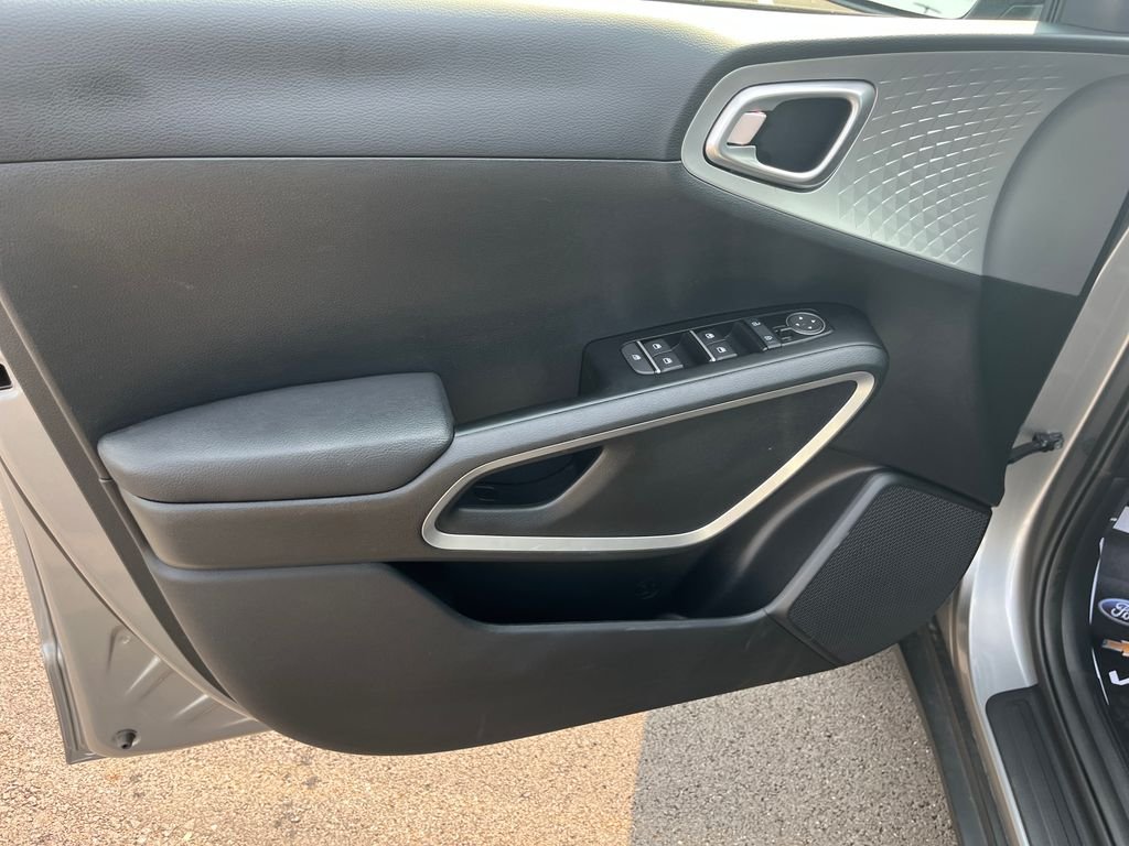 Used 2025 Gray Kia LX image 11