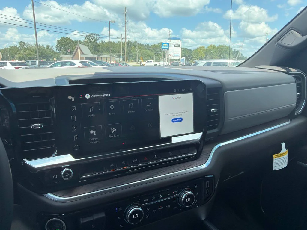 New 2026 Onyx Black GMC SLT image 24