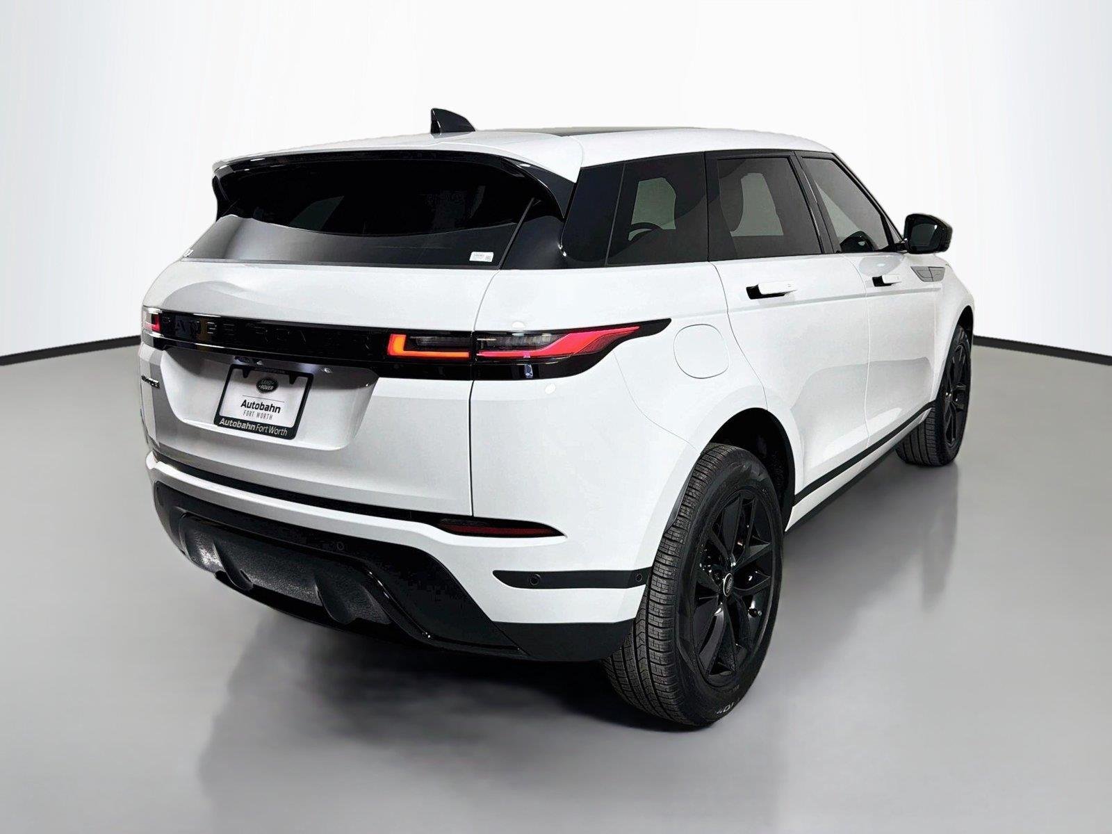 New 2026 Fuji White Land Rover Core S image 5