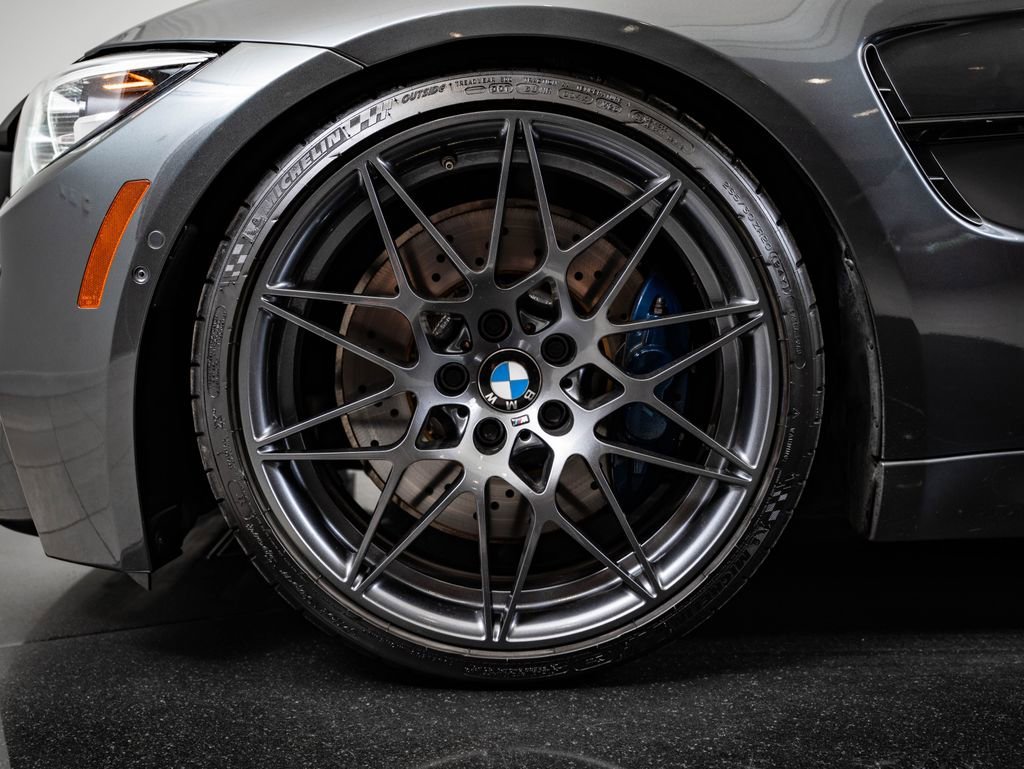 Used 2018 Mineral Gray Metallic BMW  image 13