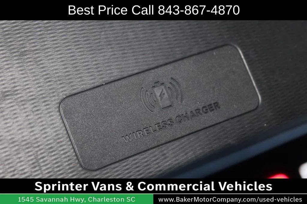 Used 2023 Diamond Black Jeep Altitude X image 27
