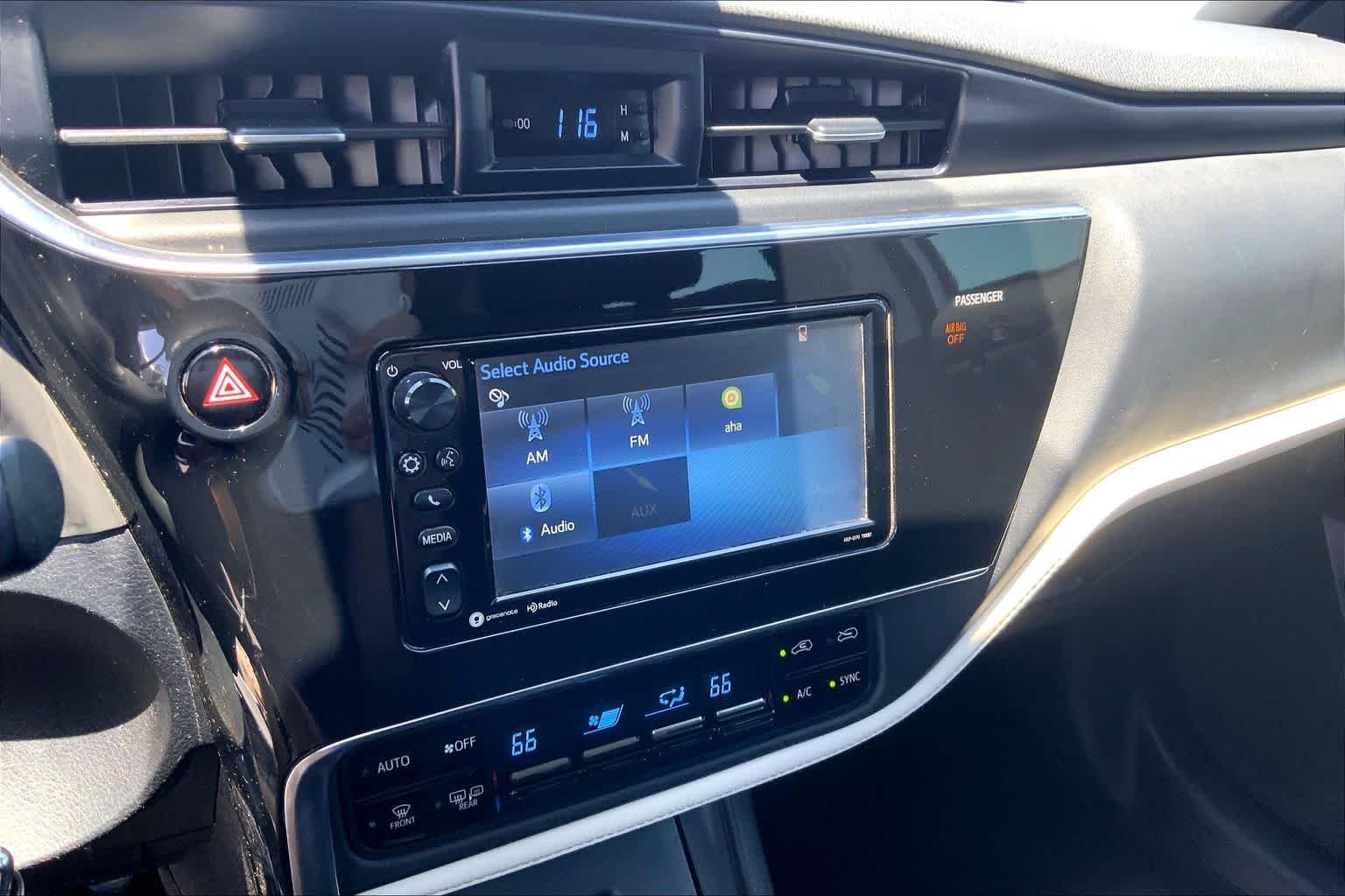 Used 2018 Classic Silver Metallic Toyota  image 34