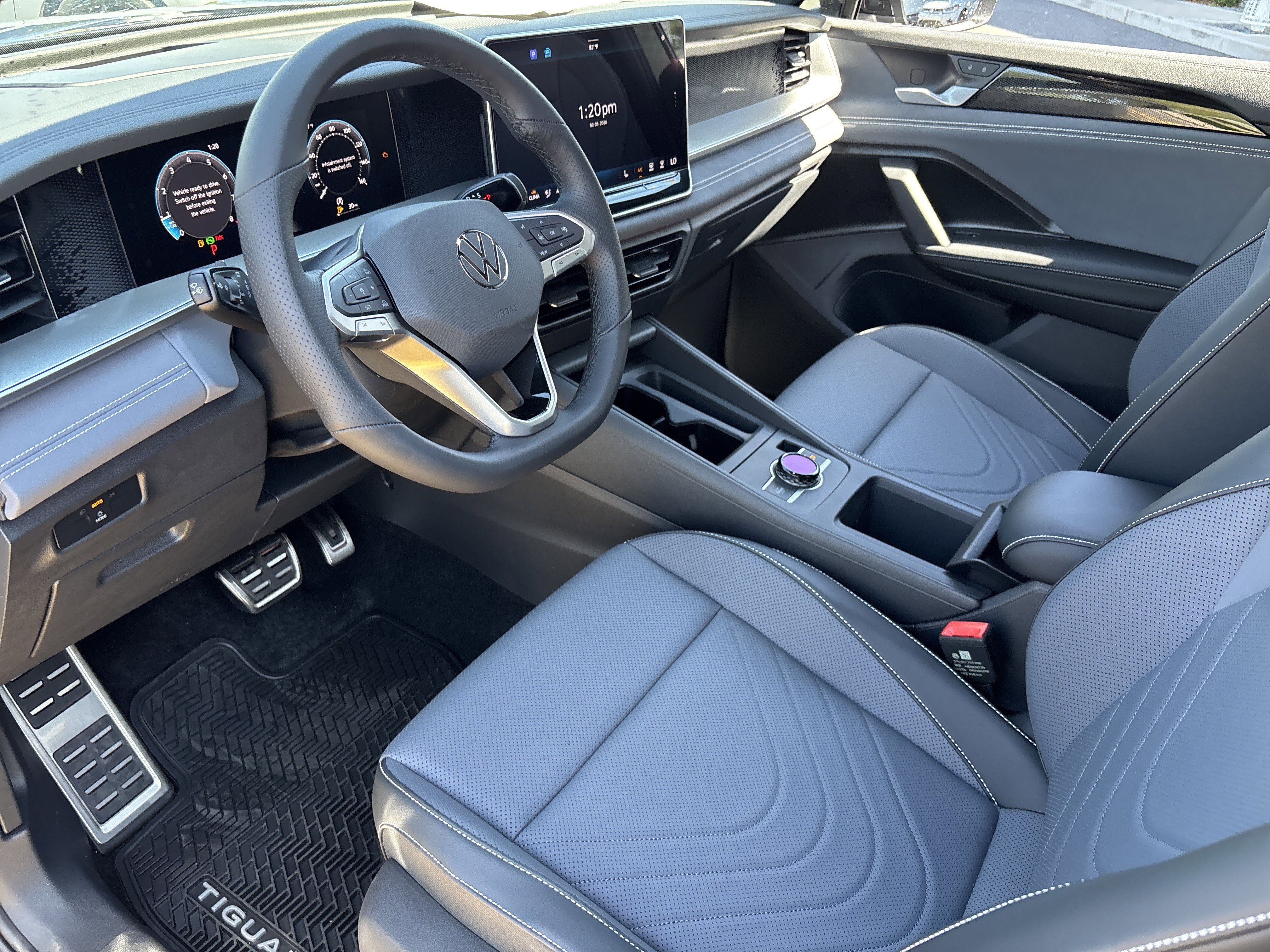 New 2026 Platinum Gray Metallic Volkswagen SE R-Line Black image 15
